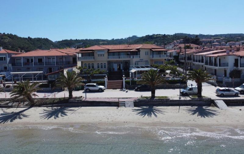 HOTEL POLIHRONO BEACH / POLIHRONO